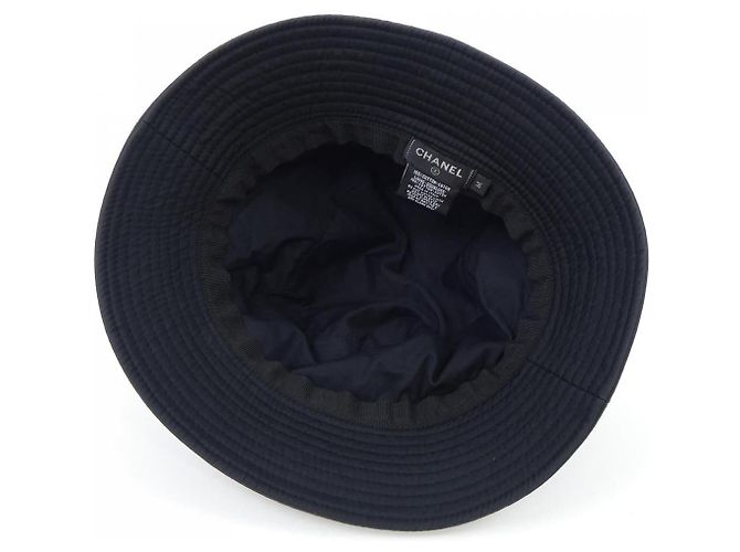 Timeless Chanel Hat Black - view 5