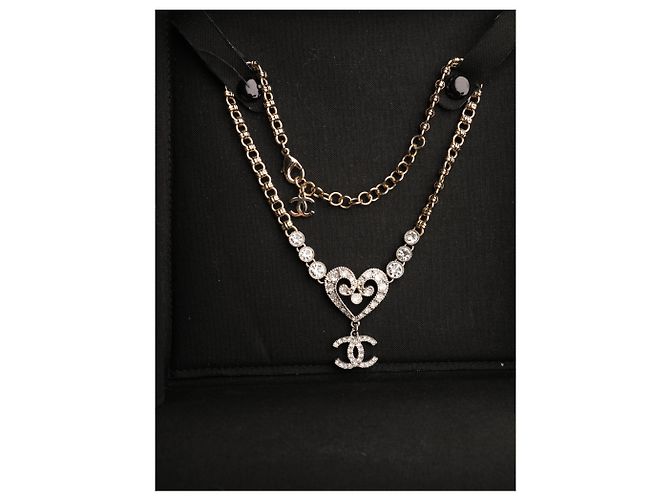 Chanel Collana choker a cuore in oro e diamanti D'oro - vista 3