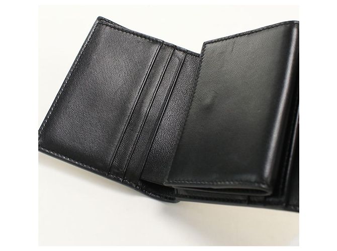 Saint Laurent Tri-Fold Wallet aus beigem Lammleder - Ansicht 8