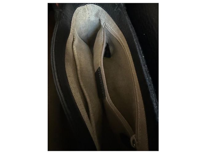 Gucci GG Marmont Borsa a spalla in pelle nera Nero - vista 10