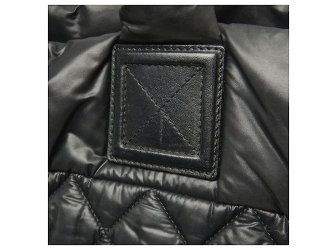 Tote Chanel Black Small Quilted Nylon Coco Cocoon Nero - vista 15