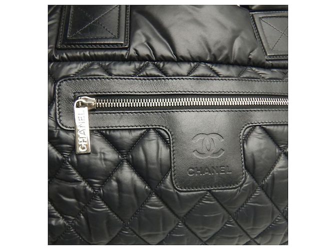 Tote Chanel Black Small Quilted Nylon Coco Cocoon Nero - vista 9