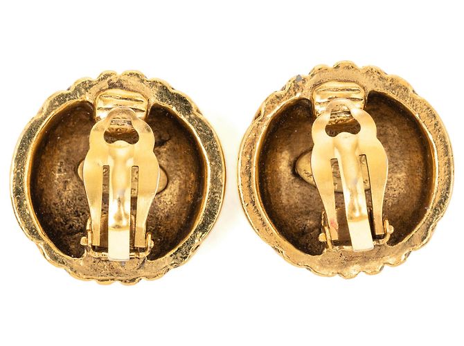Orecchini Chanel Gold CC placcati oro a forma di conchiglia con clip D'oro - vista 2
