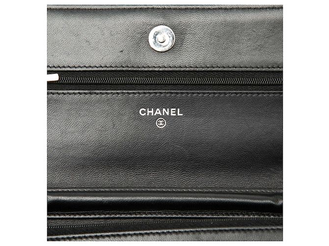 Chanel Schwarzes CC gestepptes Lammleder Wallet On Chain - Ansicht 5