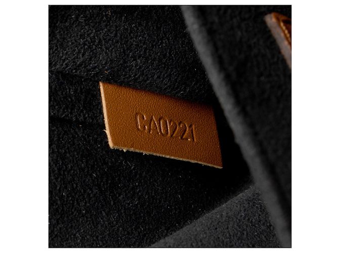Borsa a tracolla Louis Vuitton Reverse Monogram Dauphine MM Marrone - vista 6