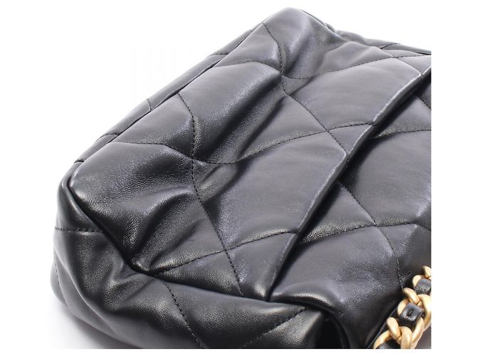Chanel 19 Matelasse 2WAY Shoulder Bag Leather Nero - vista 2