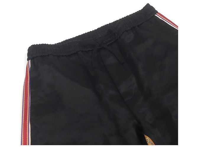 Pantaloncini stampati bicolore Gucci in acetato - vista 3
