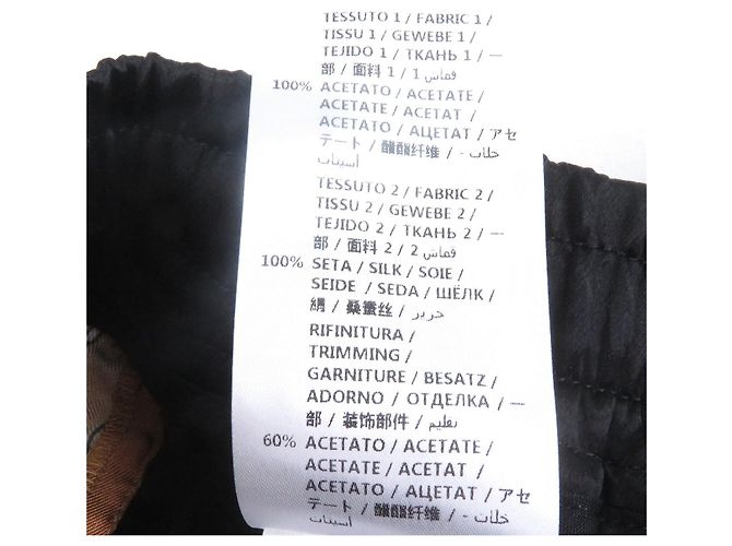Pantaloncini stampati bicolore Gucci in acetato - vista 7