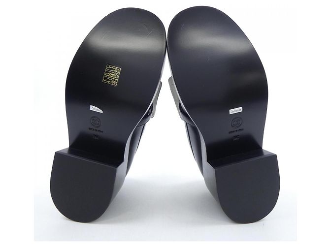Timeless Chanel G45769B17121 Kalbsleder Schuhe Schwarz Weiß - Ansicht 4
