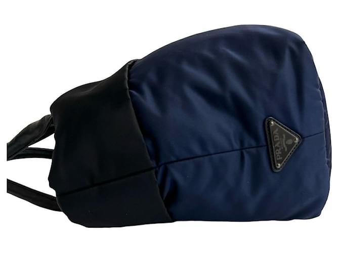 Borsa 2way in nylon e pelle Prada Nero Blu navy - vista 6