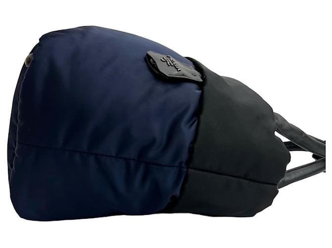 Borsa 2way in nylon e pelle Prada Nero Blu navy - vista 7
