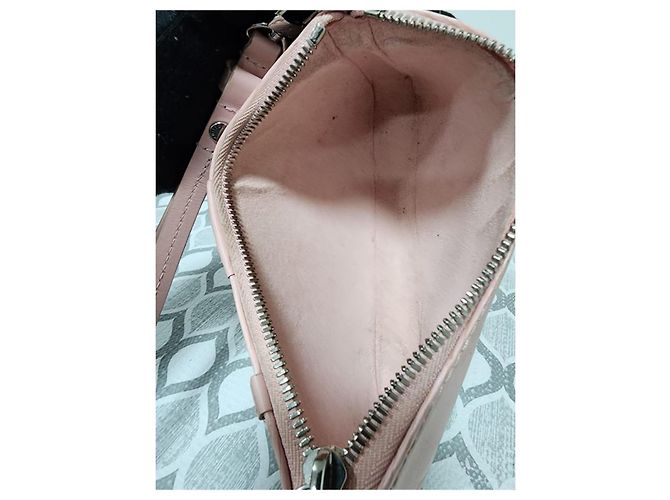 Louis Vuitton Epi Easy Pouch Rosa - vista 13