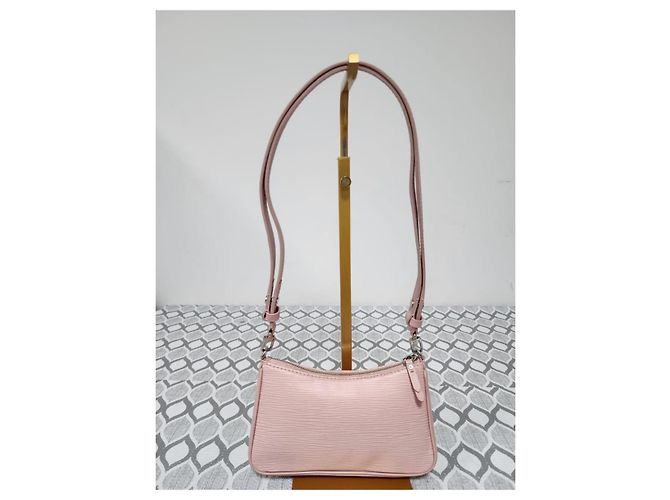 Louis Vuitton Epi Easy Pouch Rosa - vista 3