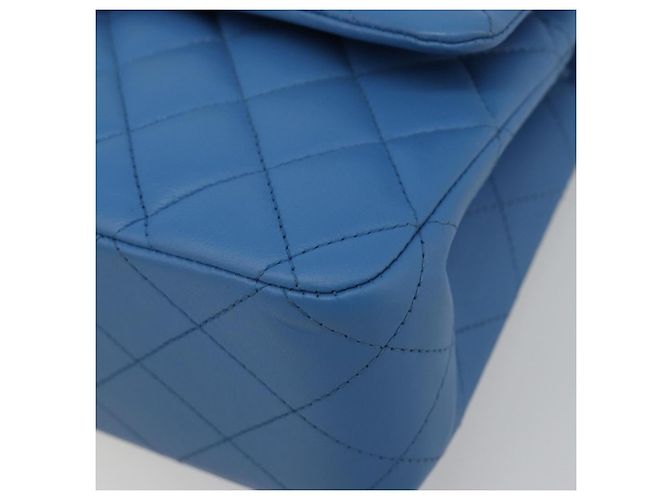 CHANEL Borsa Chain Double Flap Matelassé 25 in pelle di agnello blu e oro CC Auth 187037SAM D'oro - vista 15