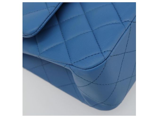 CHANEL Borsa Chain Double Flap Matelassé 25 in pelle di agnello blu e oro CC Auth 187037SAM D'oro - vista 16