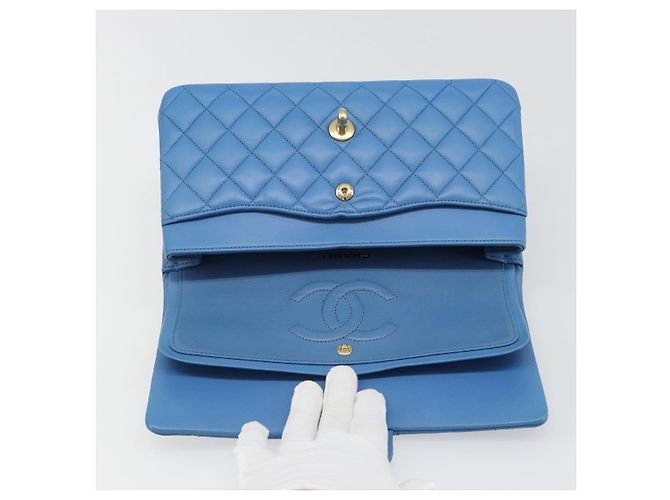CHANEL Borsa Chain Double Flap Matelassé 25 in pelle di agnello blu e oro CC Auth 187037SAM D'oro - vista 23