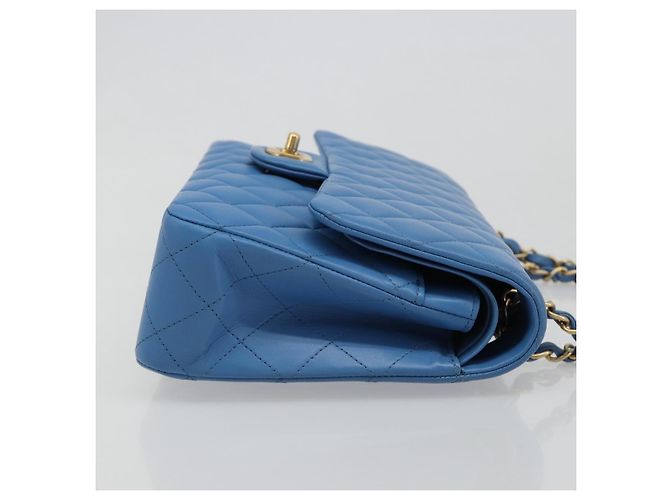 CHANEL Borsa Chain Double Flap Matelassé 25 in pelle di agnello blu e oro CC Auth 187037SAM D'oro - vista 3