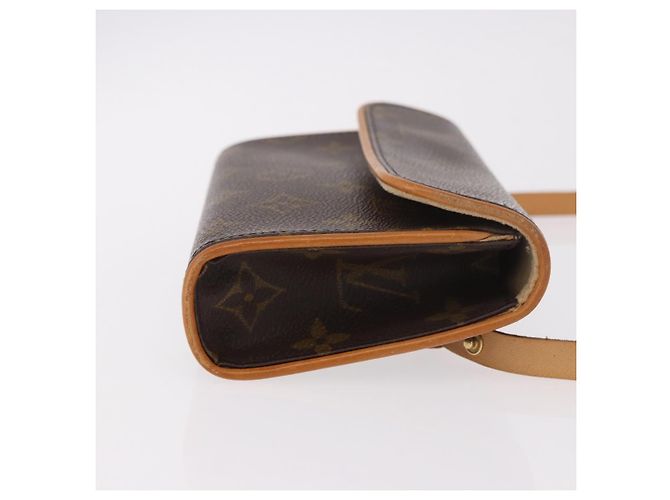 LOUIS VUITTON Monogram Pochette Florentine Waist bag M51855 LV Auth 186107V - view 3