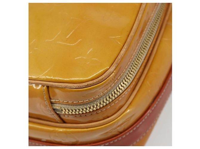 LOUIS VUITTON Borsa a Spalla Monogram Vernis Wooster Beige LV Auth 185903 - vista 9