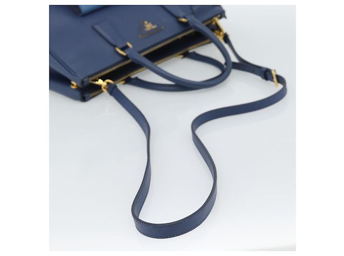 Borsa PRADA in pelle Saffiano 2way Blu Oro Auth 186202M D'oro - vista 8
