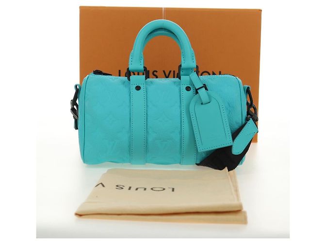LOUIS VUITTON Taurillon Clemence Keepall Bandouliere 25 Bag M11996 Auth 185940SM Turquoise - view 12