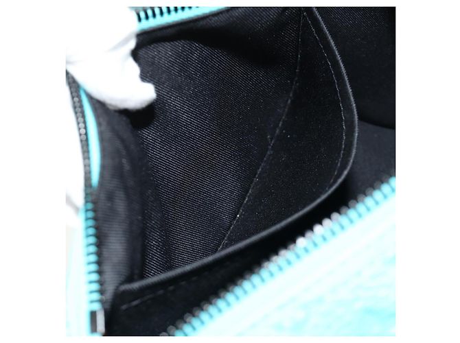 LOUIS VUITTON Taurillon Clemence Keepall Bandouliere 25 Bag M11996 Auth 185940SM Turquoise - view 26