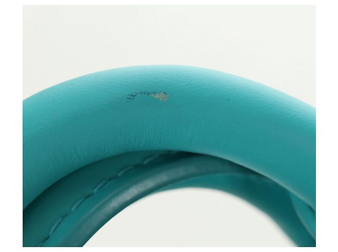 LOUIS VUITTON Taurillon Clemence Keepall Bandouliere 25 Bag M11996 Auth 185940SM Turquoise - view 8
