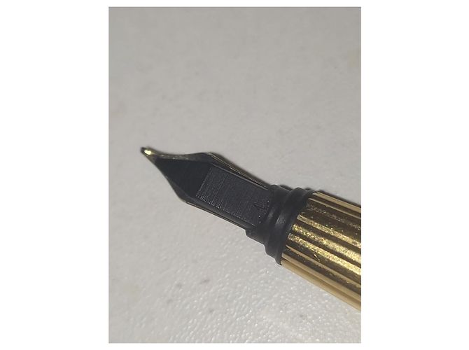 Stylo Plume Cartier Or et Laque Noire Doré - vue 7