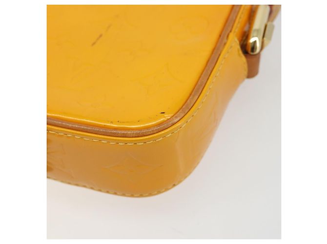 LOUIS VUITTON Sac à bandoulière Monogram Vernis Christie PM Jaune M91110 Auth 185531 - vue 16