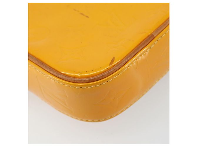 LOUIS VUITTON Sac à bandoulière Monogram Vernis Christie PM Jaune M91110 Auth 185531 - vue 9