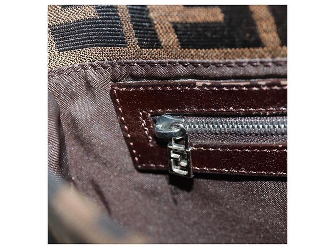 FENDI Zucca Canvas Mamma Baguette Shoulder Bag Black Brown Auth 185961SAM Marrone Nero - vista 25