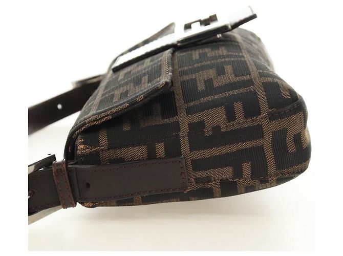FENDI Zucca Canvas Mamma Baguette Shoulder Bag Black Brown Auth 185961SAM Marrone Nero - vista 3