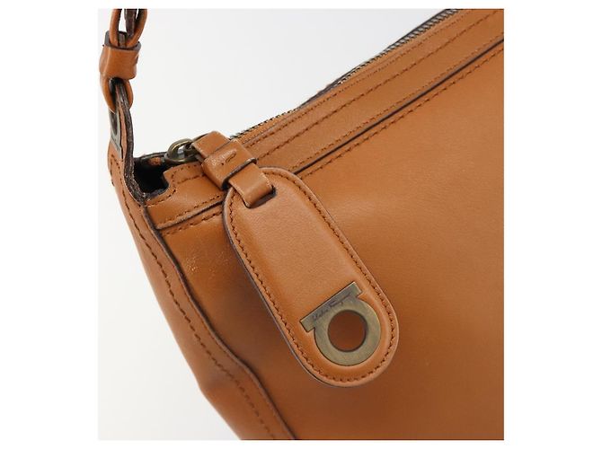 Borsa a tracolla Salvatore Ferragamo in pelle marrone Auth 186806A - vista 18
