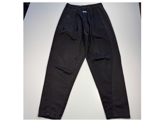 Autre Marque Marithé François Girbaud Pantalones de algodón plisado negros - vista 3