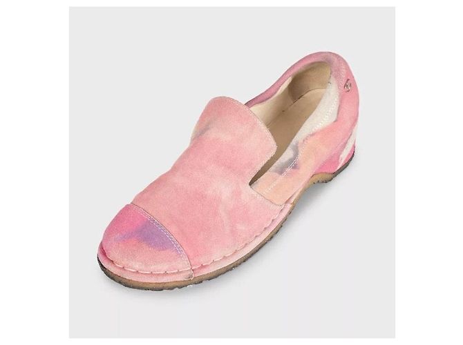 Chanel Pumps aus rosa Wildleder mit ikonischem Logo - Größe 38 Gebraucht - Ansicht 3