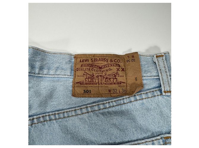 Levi's 501 Jeans in Denim Light Wash Blu - vista 12