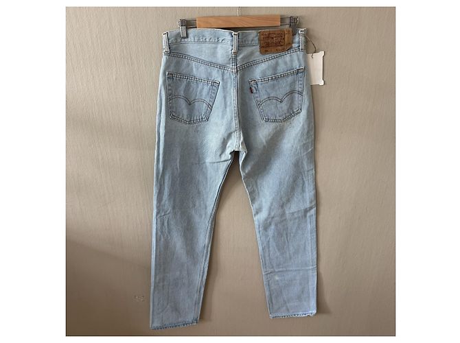 Levi's 501 Jeans in Denim Light Wash Blu - vista 2