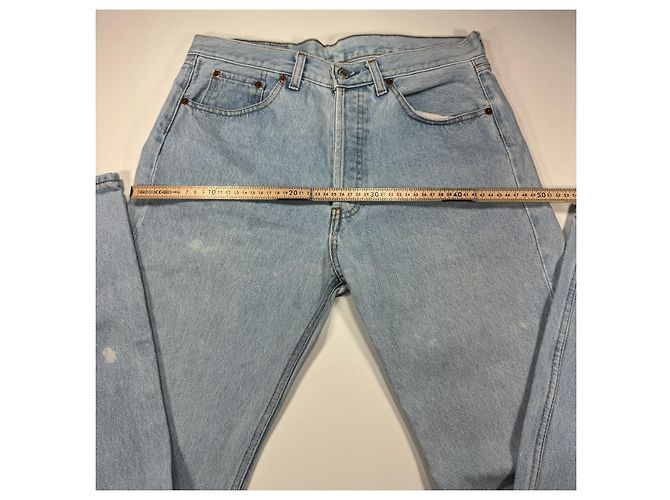 Levi's 501 Jeans in Denim Light Wash Blu - vista 4