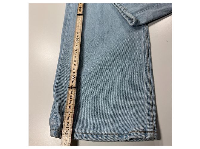 Levi's 501 Jeans in Denim Light Wash Blu - vista 7