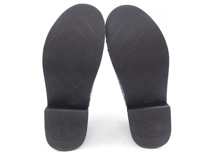 Timeless Chanel Clogs aus Lammleder Schwarz - Ansicht 4