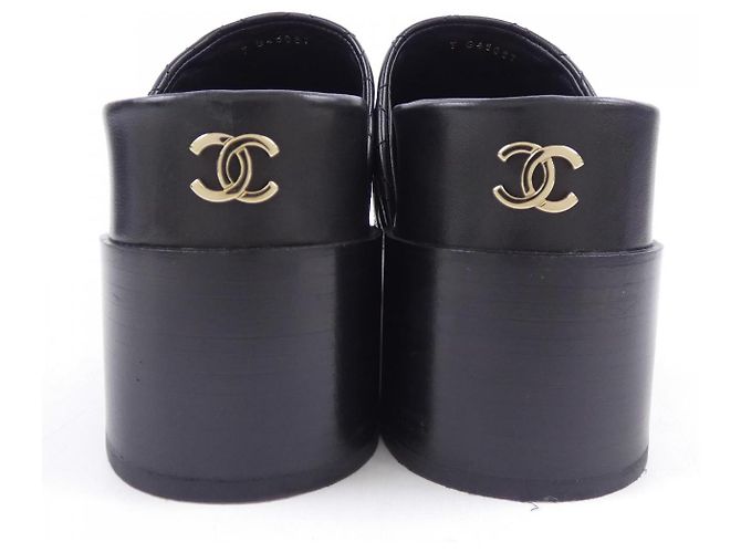 Timeless Chanel Clogs aus Lammleder Schwarz - Ansicht 5