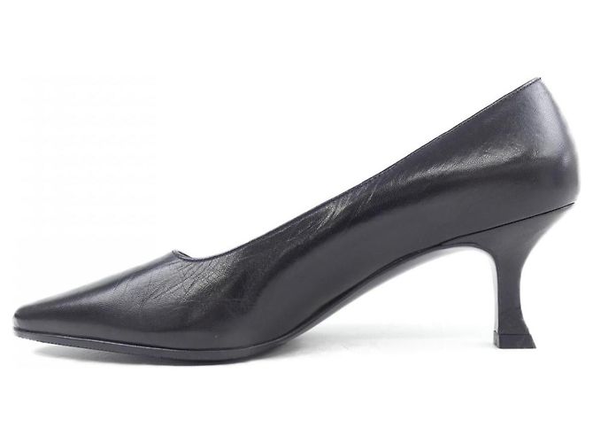 Scarpe in pelle Salvatore Ferragamo - vista 2