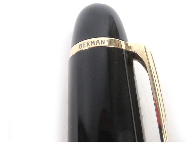 MONTBLANC Meisterstuck Classic Pix Füllfederhalter Schwarz - Ansicht 12