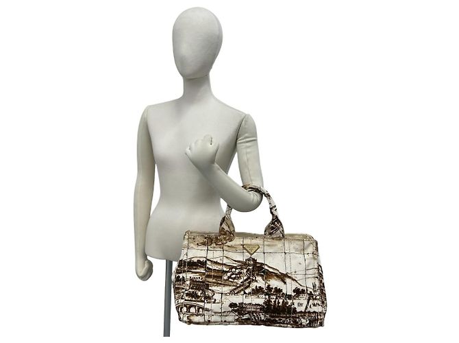 Prada Canapa Canvas Tote Bag mit Triangle-Logo-Hardware Print Braun Roh - Ansicht 2