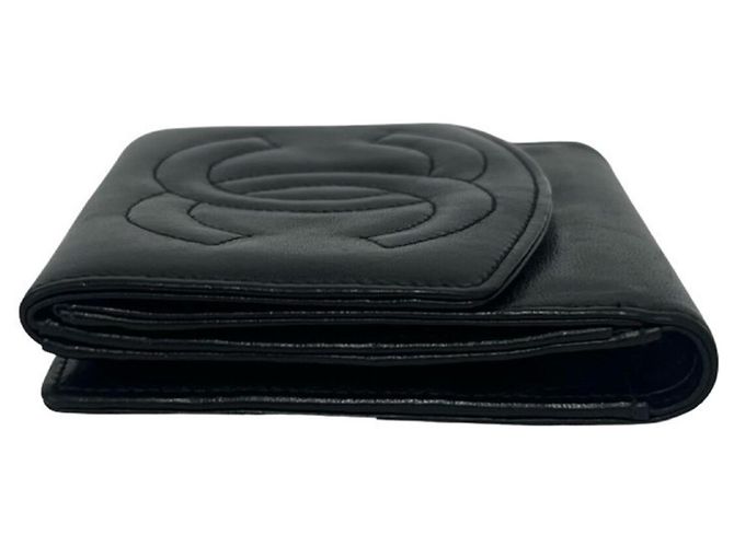 Timeless Chanel Vintage Large Coco Lambskin Bi-fold Wallet Black - view 4