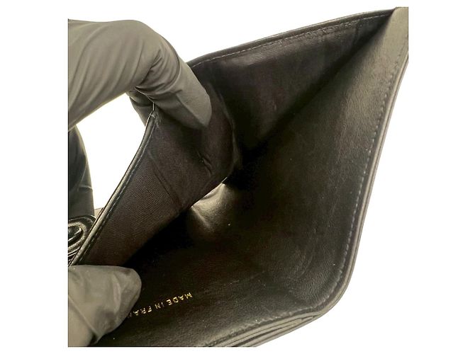 Timeless Chanel Vintage Large Coco Lambskin Bi-fold Wallet Black - view 8
