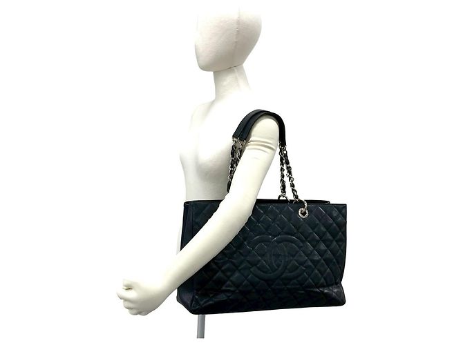 Chanel Matelassé Coco Mark Tote Bag Schwarz - Ansicht 2