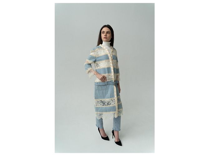 Christian Dior Boutique Giacca lunga patchwork denim e pizzo Bianco Blu - vista 20