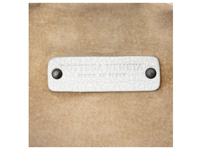 Borsa a tracolla Bottega Veneta in pelle di vitello granulata bianca Bianco - vista 5