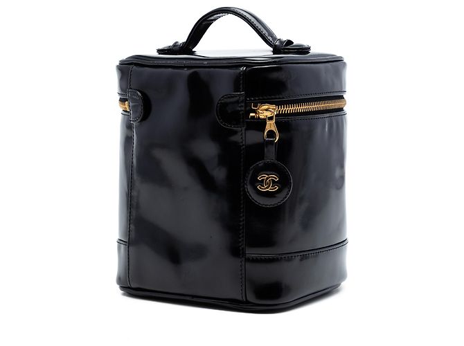 Vanity Beauty case Chanel Black CC in vernice Nero - vista 2